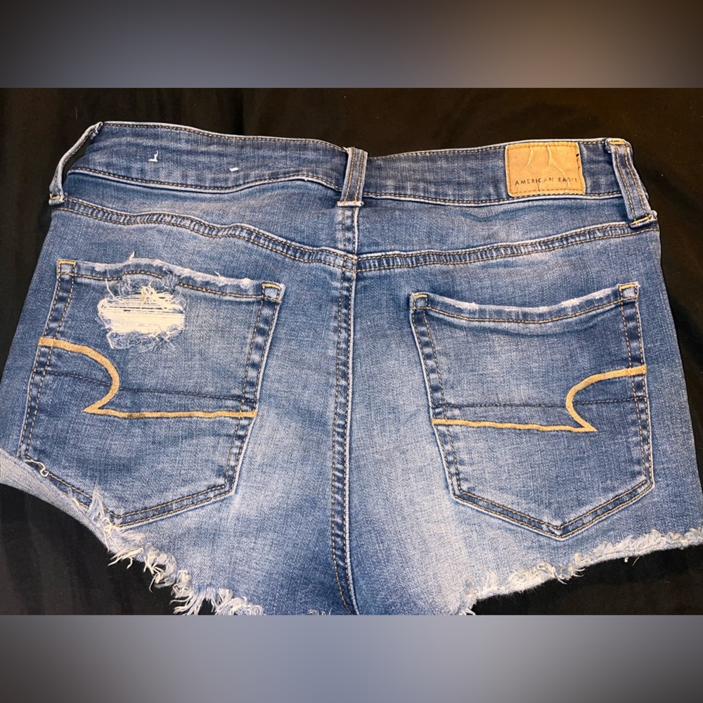 female american eagle jean high rise shorts - Picture 5 of 5